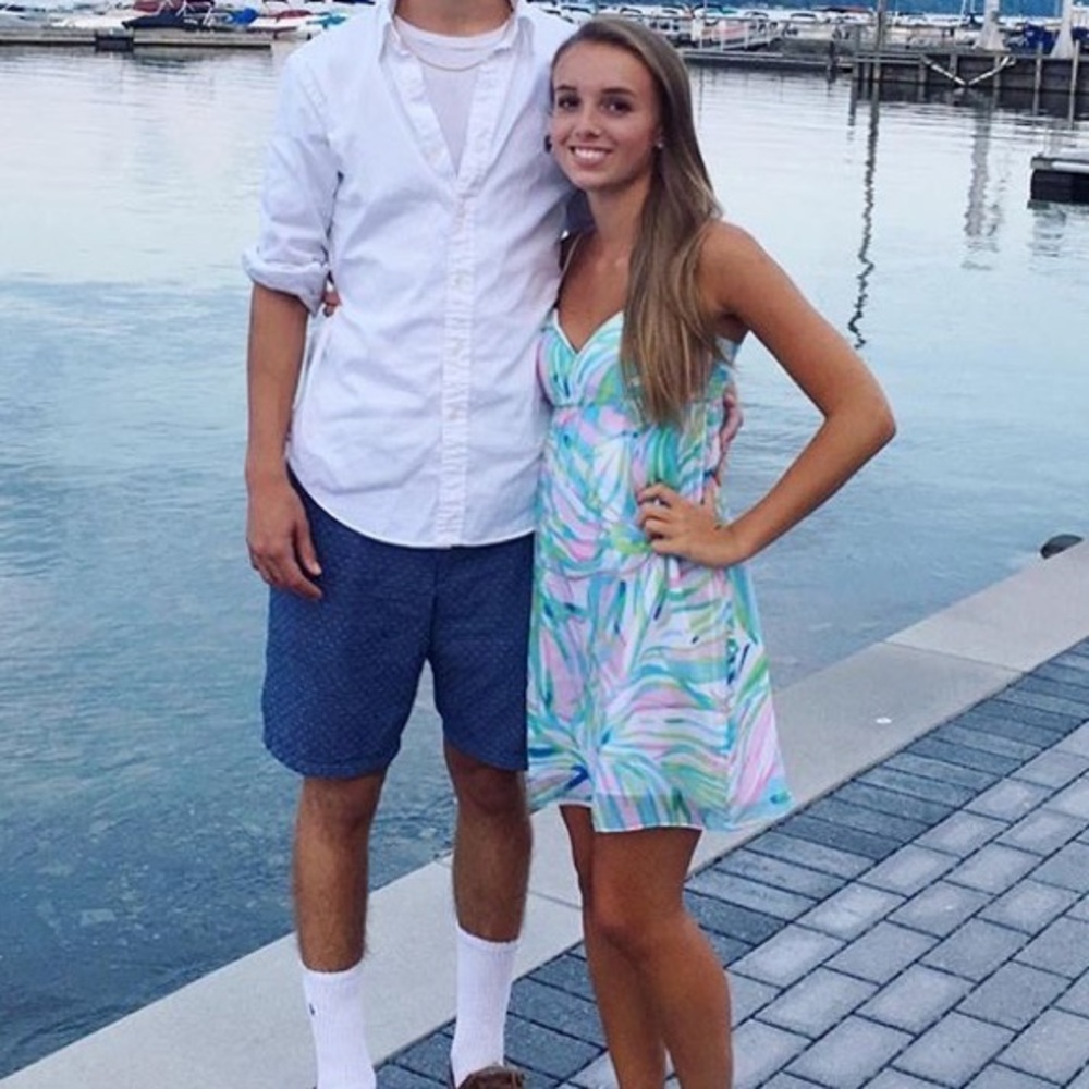Lilly Pulitzer Dress! - Picture 2 of 3